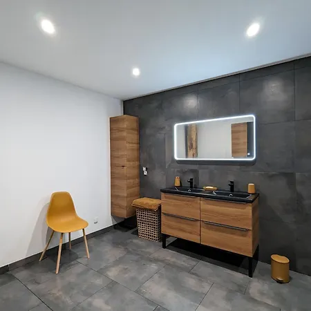 カントリーハウス Renove A Avec Jardin, Bbq Et Wifi - Fr-1-585-167 *